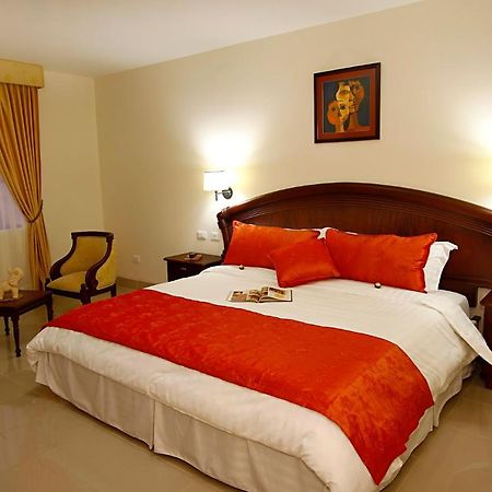 Hotel Club Del Sol Atacames Bagian luar foto