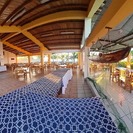 Hotel Club Del Sol Atacames Bagian luar foto